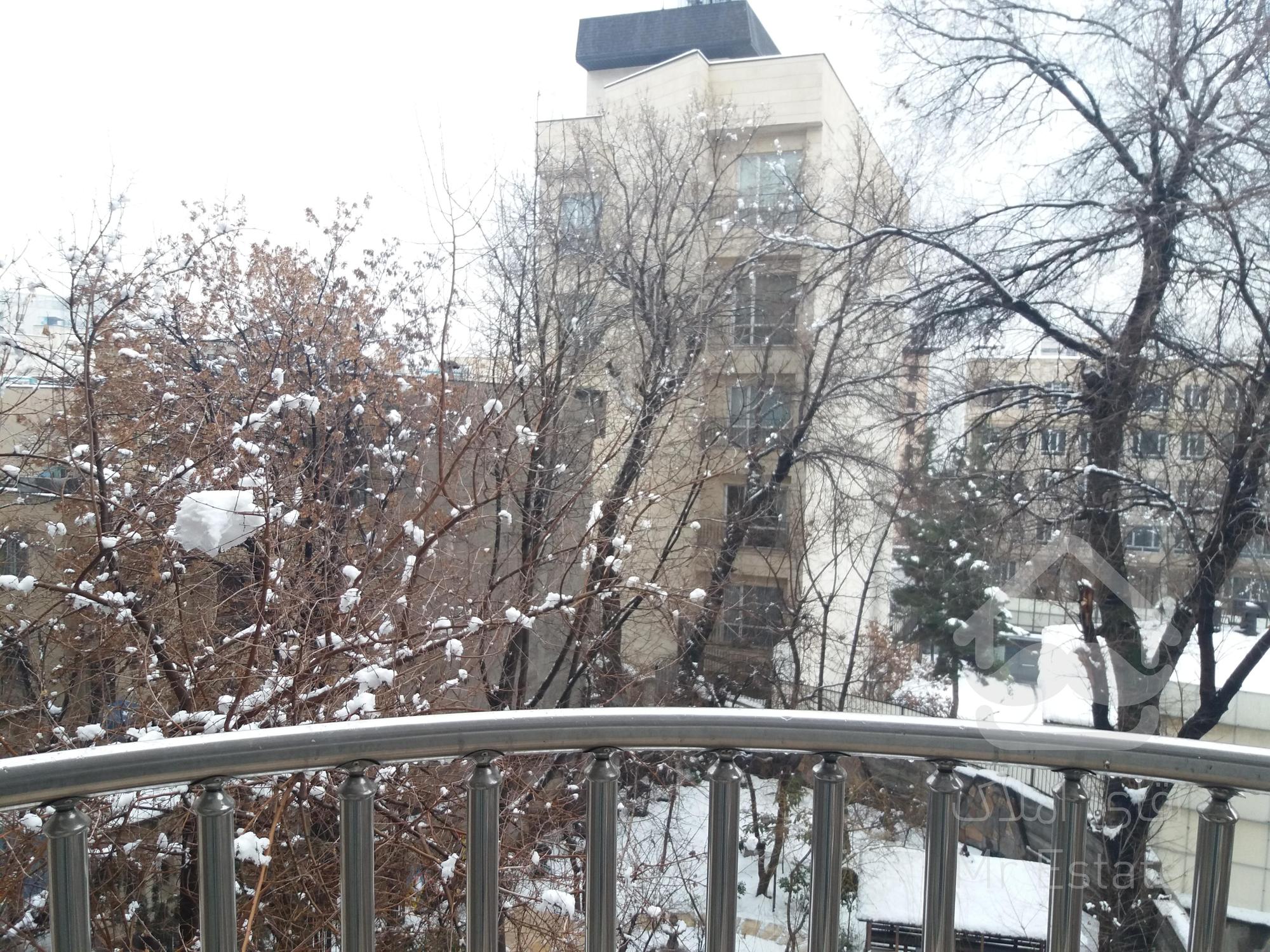 ۲۵۰متر ۳خواب برج فول امکانات