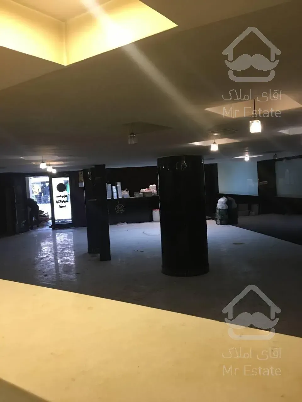 ۲۲۰ متر موقعیت اداری