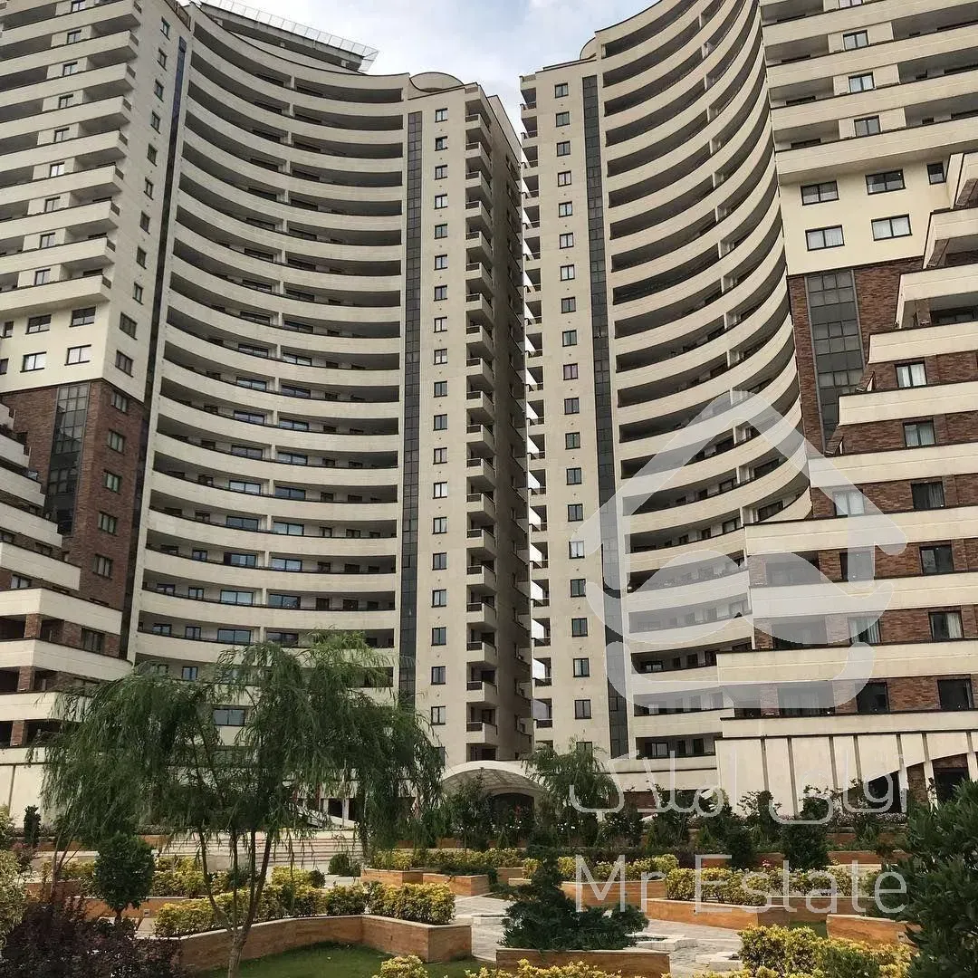 واحد۱۲۰متری خوش نقشه بی واسطه اقساطی سندتکبرگ