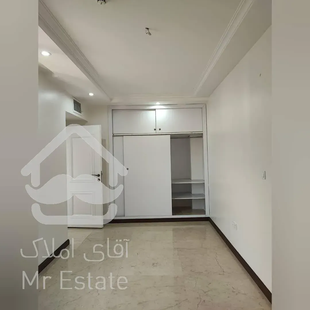 آپارتمان ۱۲۰متری تاپ لوکیشن دسترسی عالی