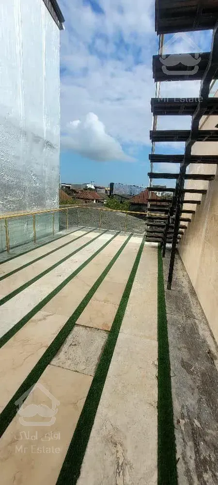 ویلا تریبلکس استخردار با روفگاردن ویو ابدی