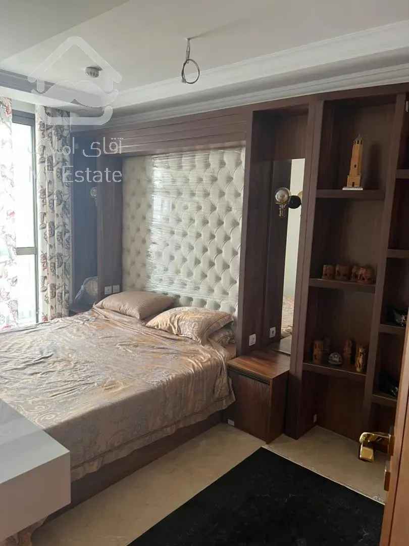 آپارتمان ۱۷۰ متری برای فروش در ازگل