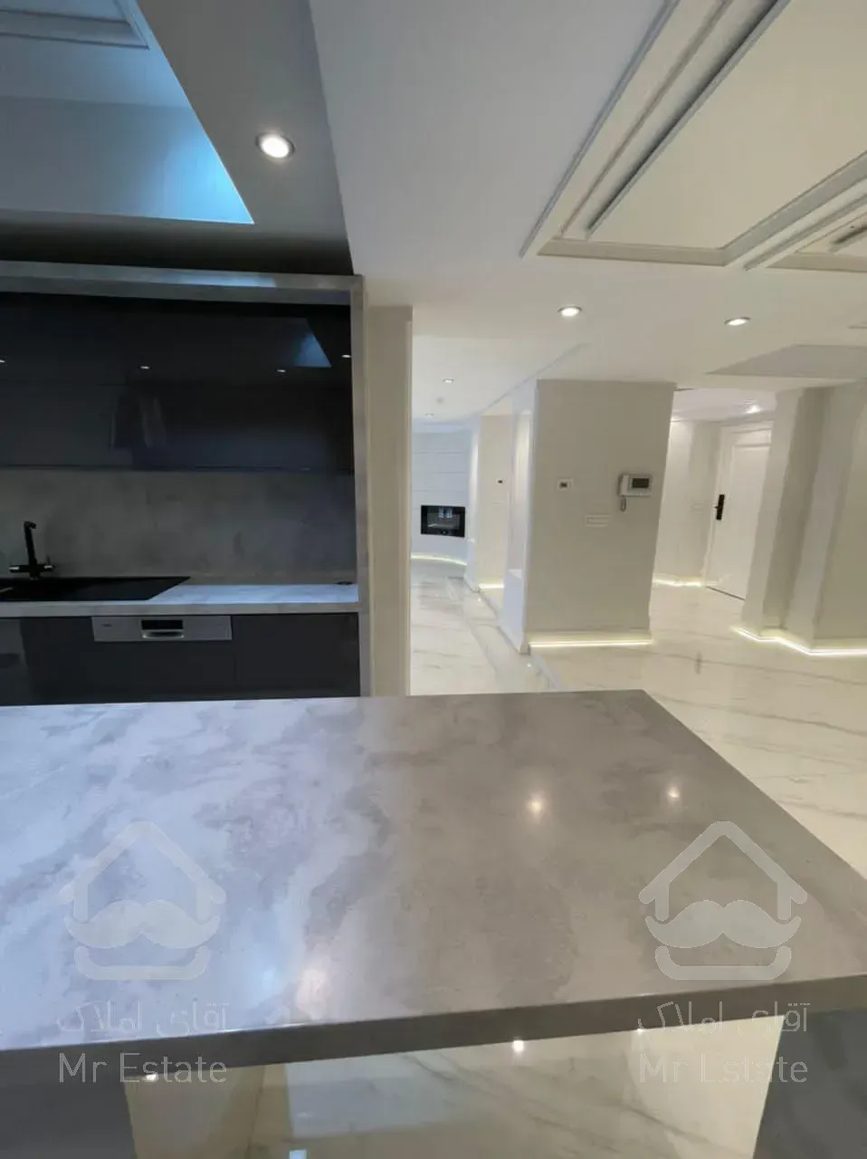 اجاره آپارتمان ۵۰۰ متری چهارخواب کامرانیه شمالی