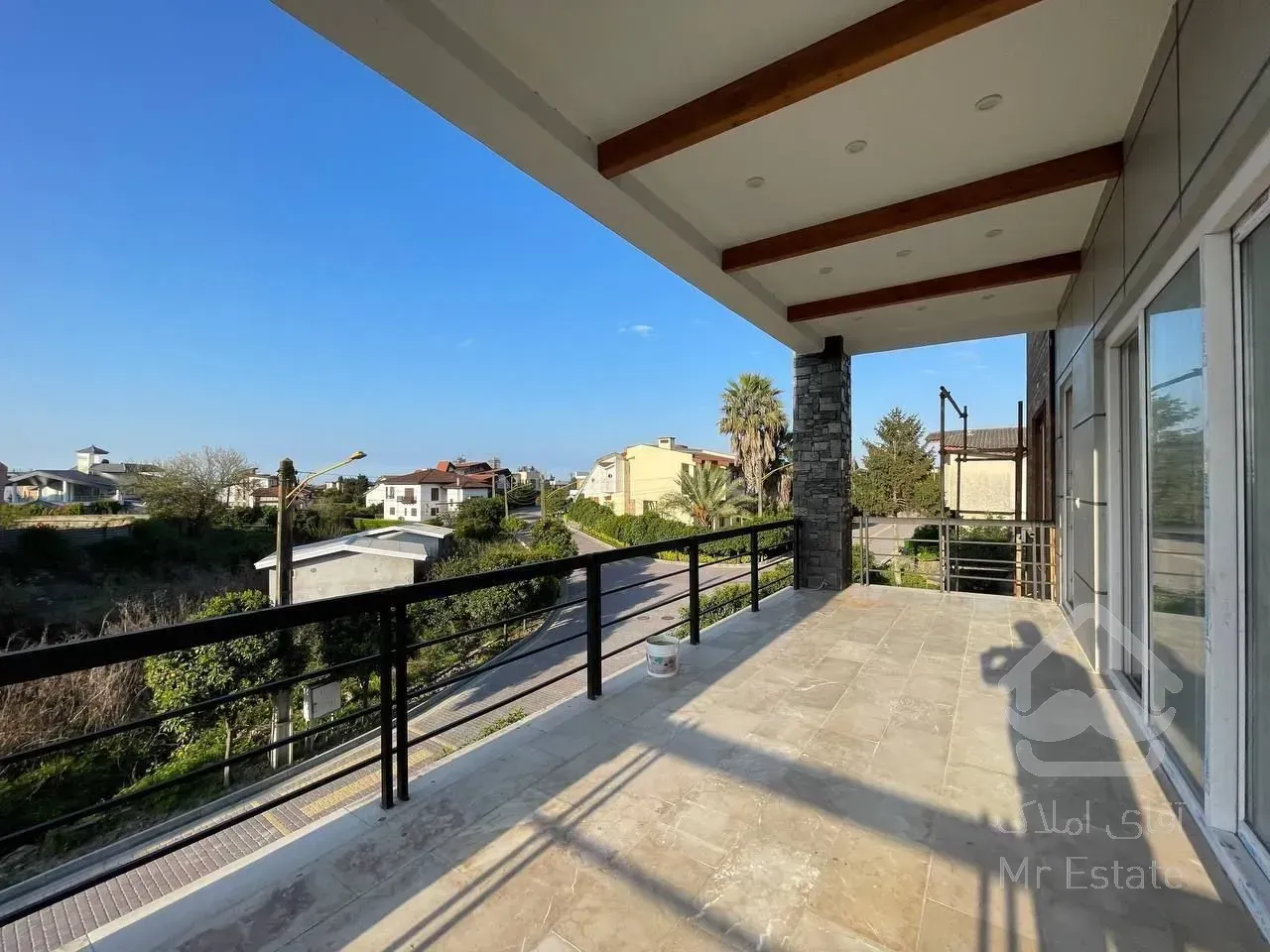 فروش و تهاتر ویلا لوکس شهرک برند ولوکس ونوش