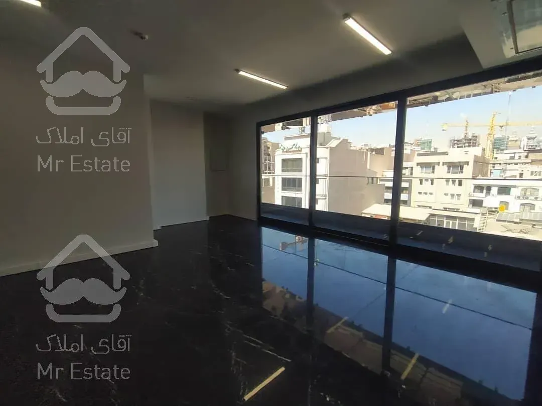 میدان ونک ۱۰۰۰ متر سنداداری