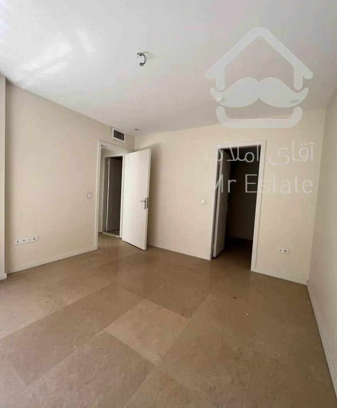 اجاره ۲۳۰ متر تکواحدی مدرن ۲پارکینگ سالن غرق نور