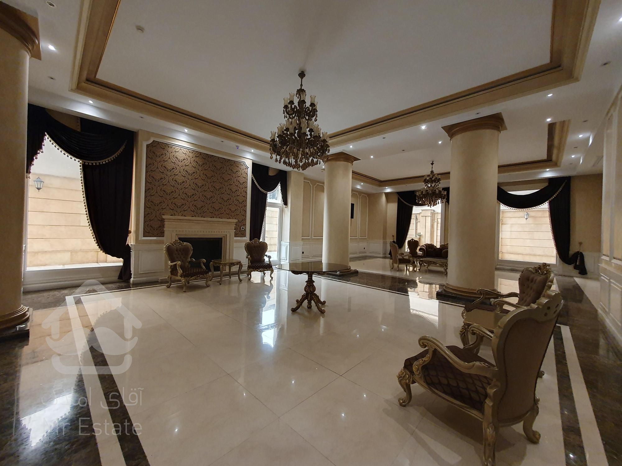 فرمانیه شرقی ۲۳۰ متر کلید نخورده بقیمت پارسال