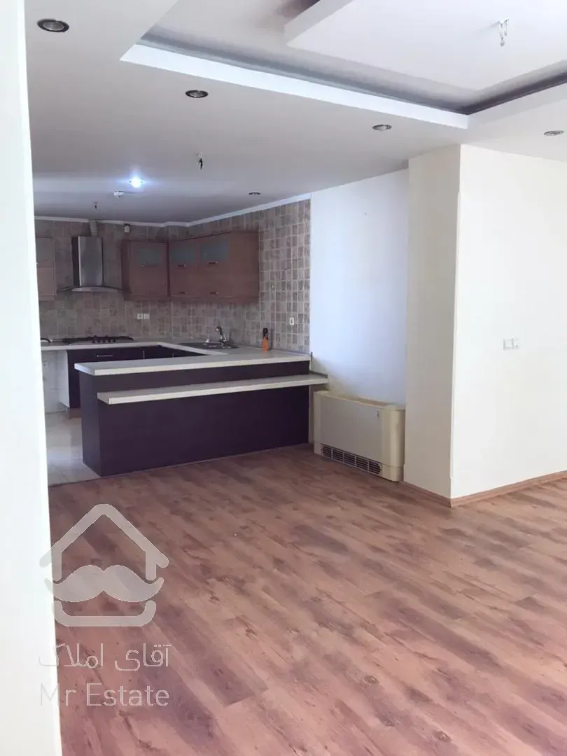 72 متر، فول امکانات، آلاله شرقی