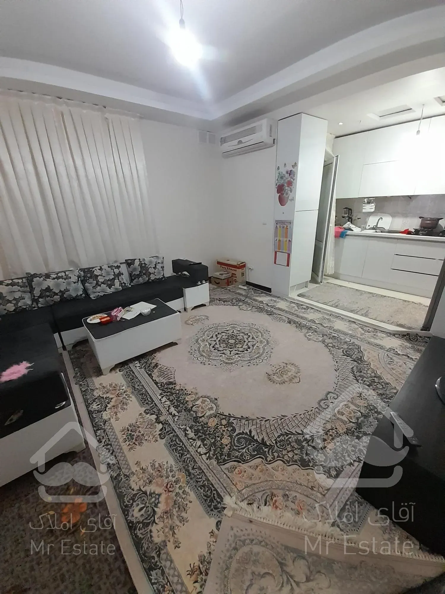 ۵۰متر آسانسوردار تک واحدی نوساز