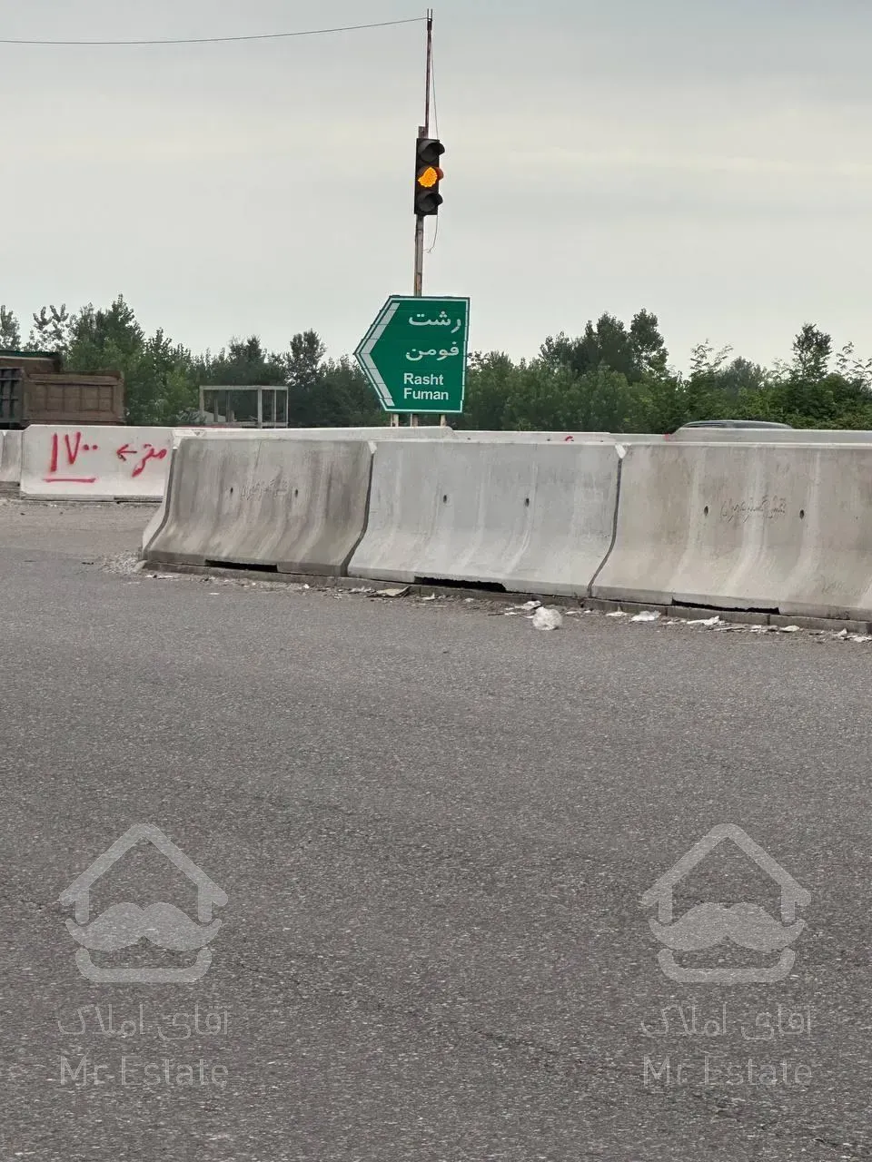 زمین به متراژ ۶۵۳ متر واقع در فومن جاده بین الملل