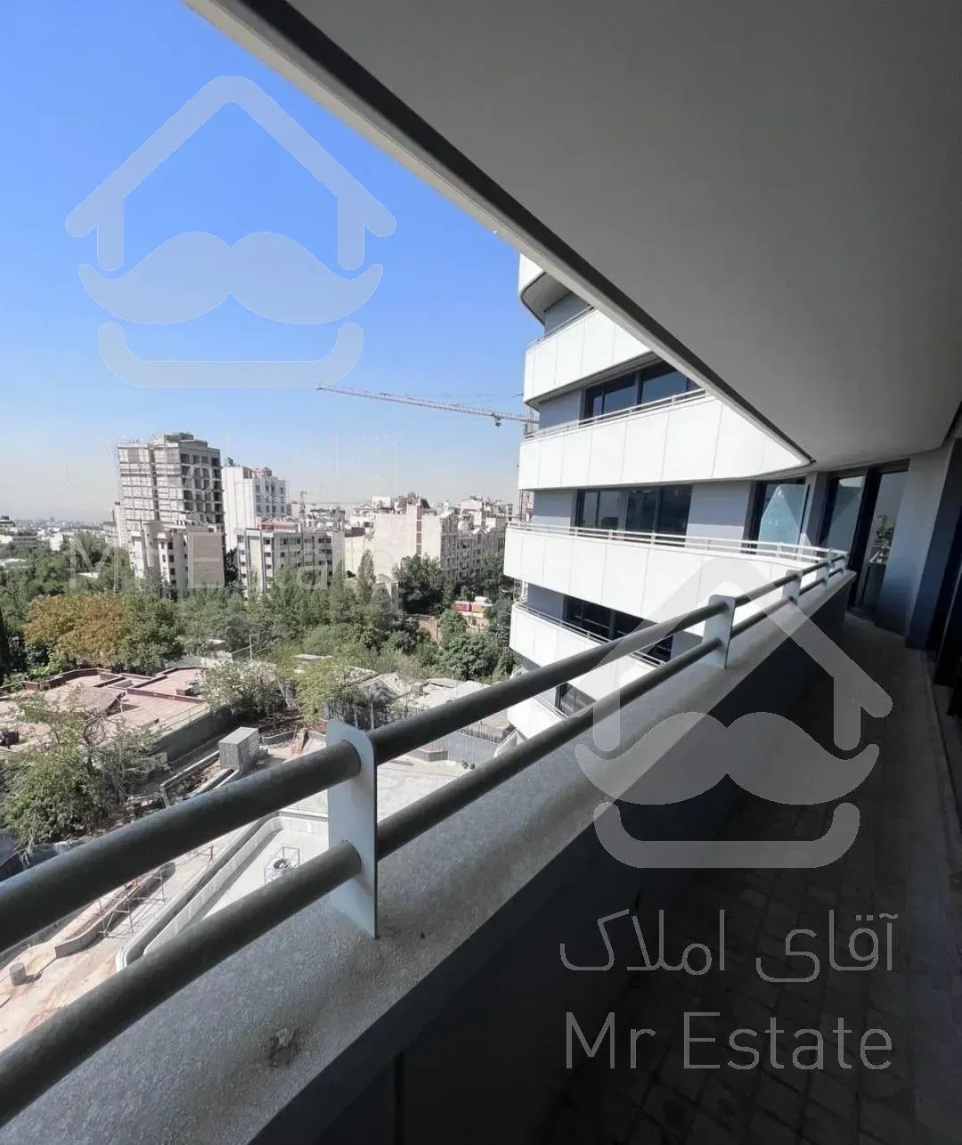 برج باغ زعفرانیه ۳۰۸ متر لوکس و مدرن