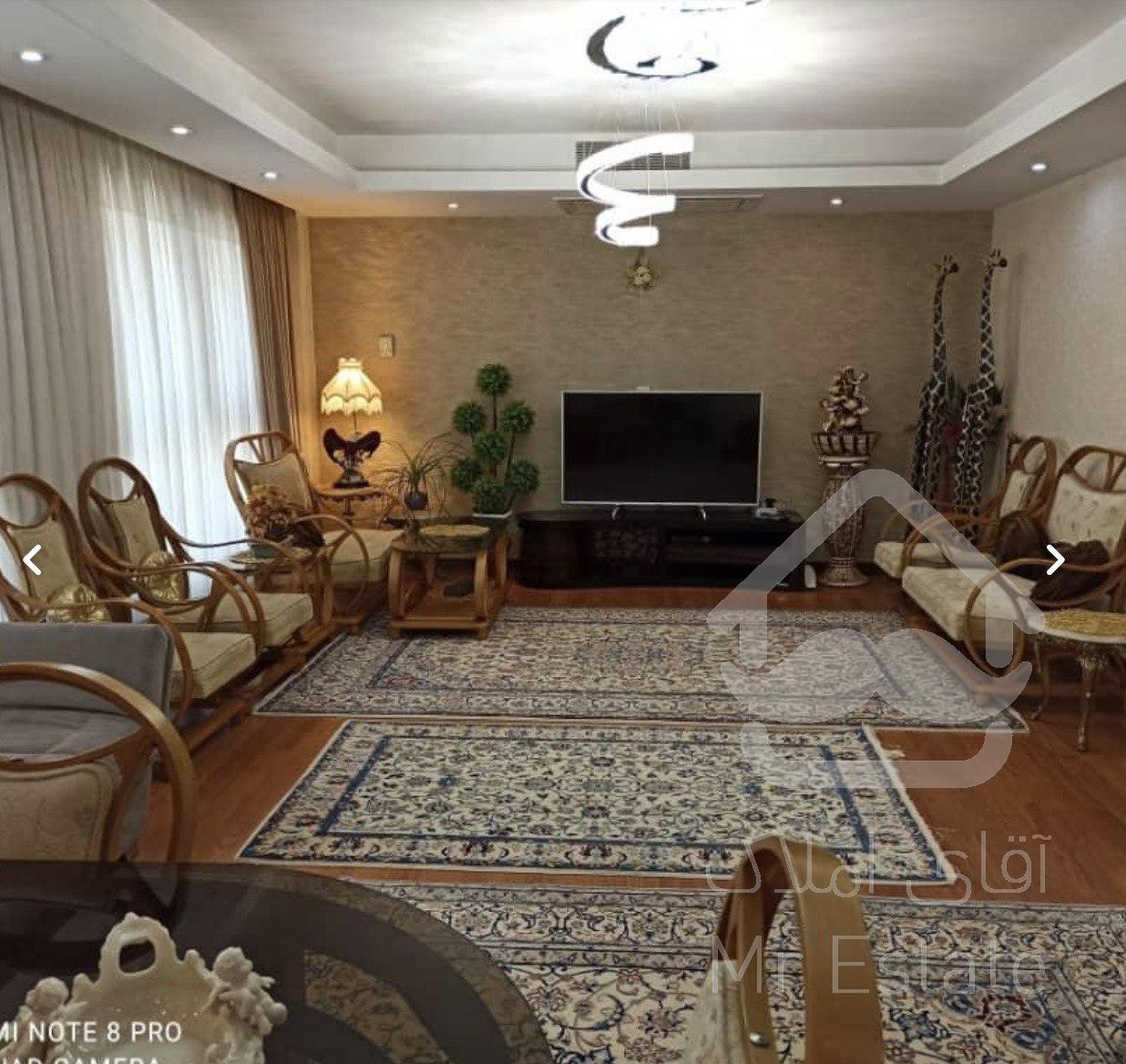 ۹۰ متر/خوش نقشه/فول امکانات/جنت مرکز