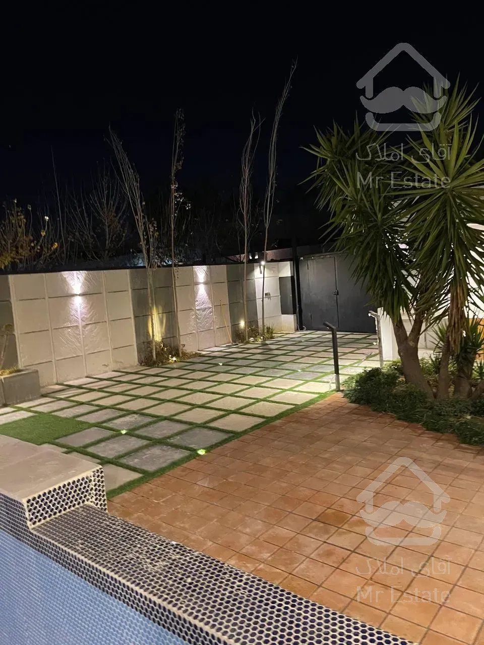 فروش ویلا ۱۵۰ متری دو خواب در لواسان