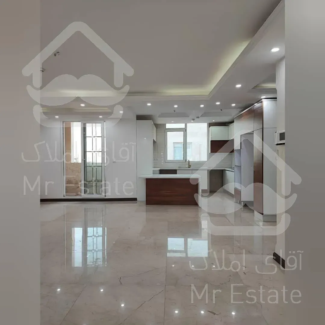 آپارتمان ۱۲۰متری/تاپ لوکیشن/اقساطی