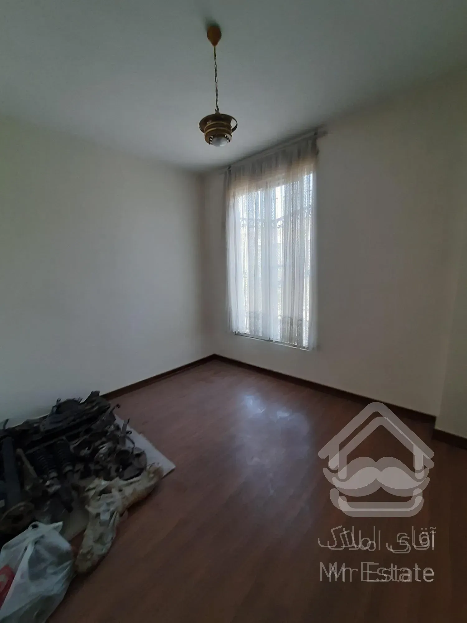 فروش استثناعی ۷۹متری زیر قیمت . کمالی شرقی