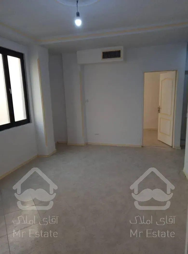 ۴۴متری، تک خواب