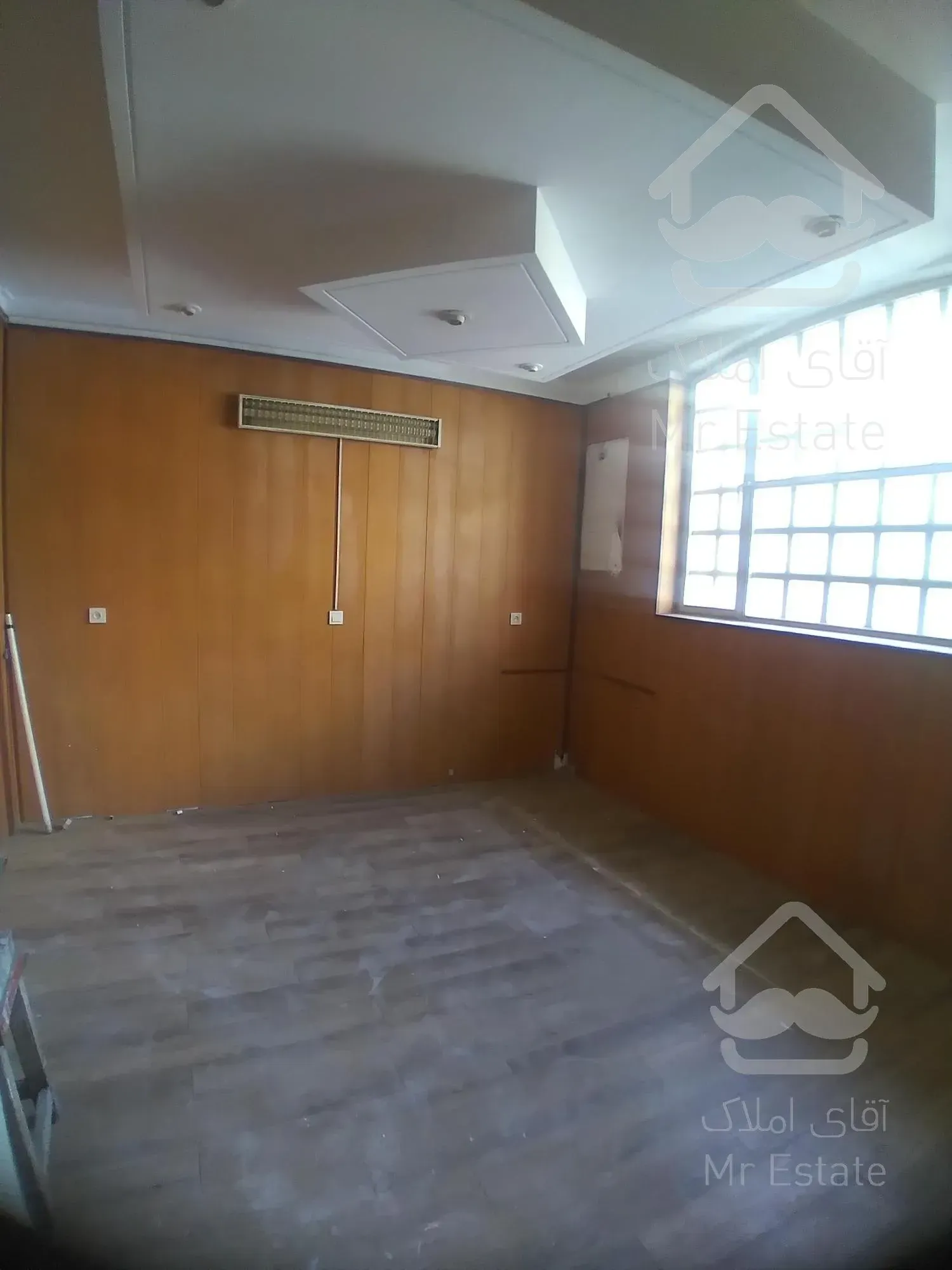 ۴۵۰ متر زیربنا ویلایی موقعیت اداری