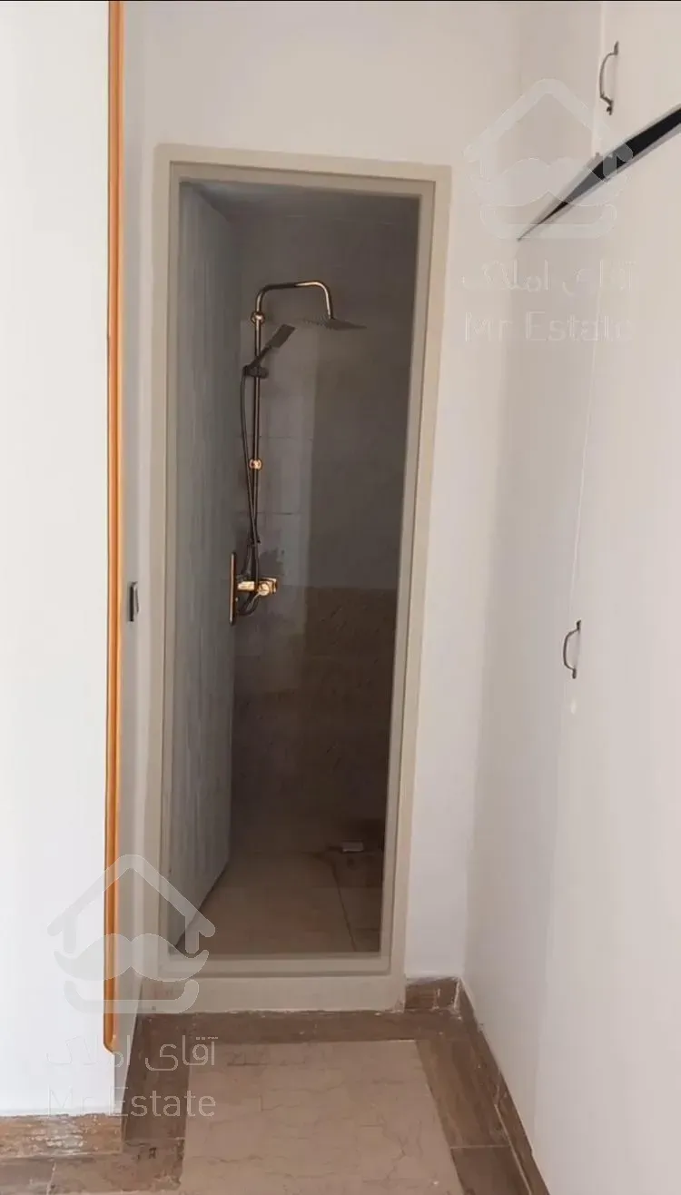 آپارتمان 81 متری « تراورتن » سرتا سر پنجره