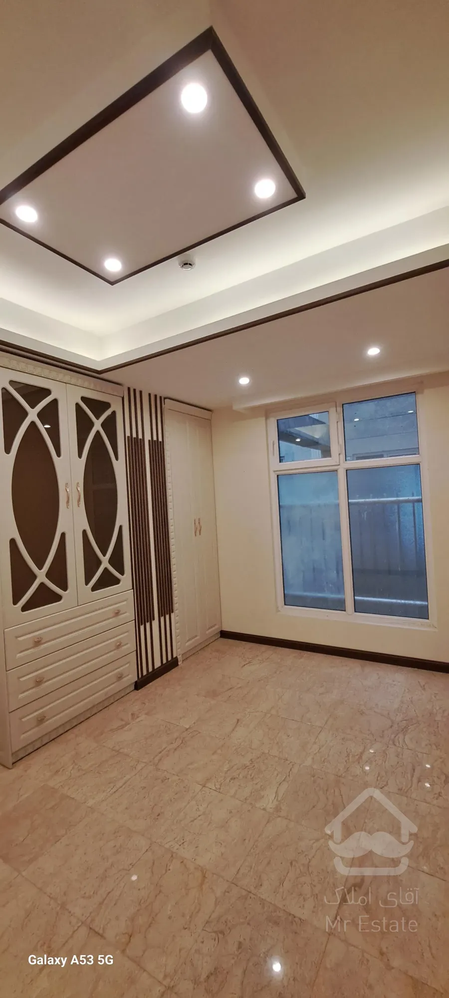 112 متر 3 خواب نوساز / اشرفی اصفهانی