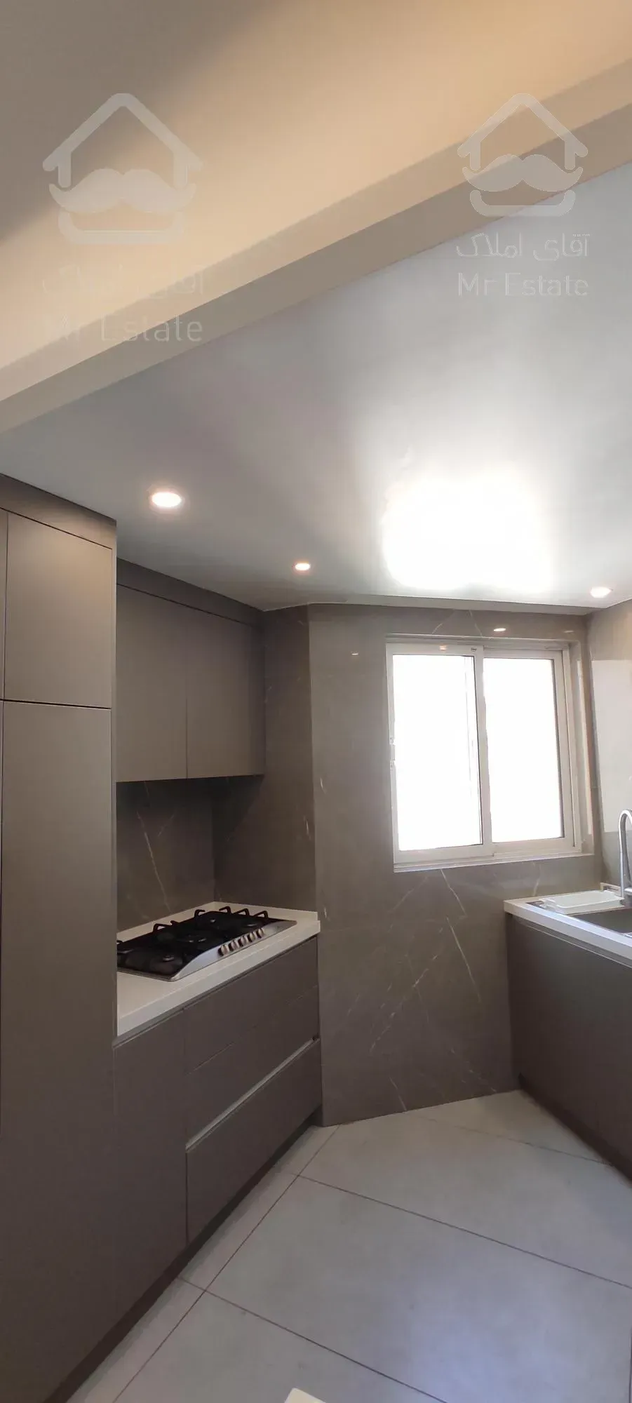 ۱۴۰متر ۳خوابه مدرنیته شده سعادت آباد