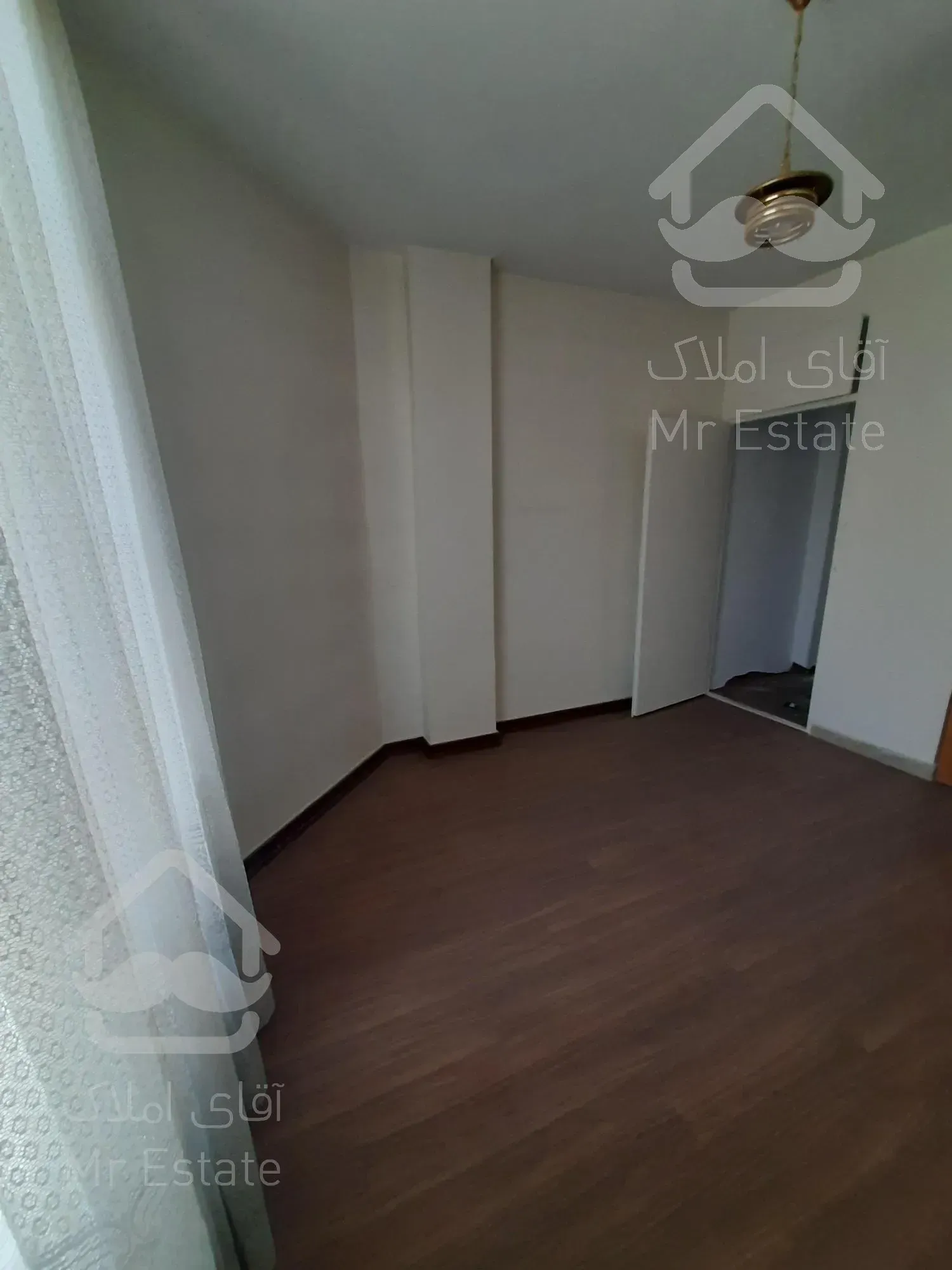 فروش استثناعی ۷۹متری زیر قیمت . کمالی شرقی