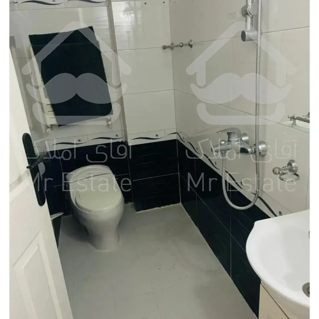 واحد ۸۰ متری بدون واسطه غرق نور بهترین دسترسی