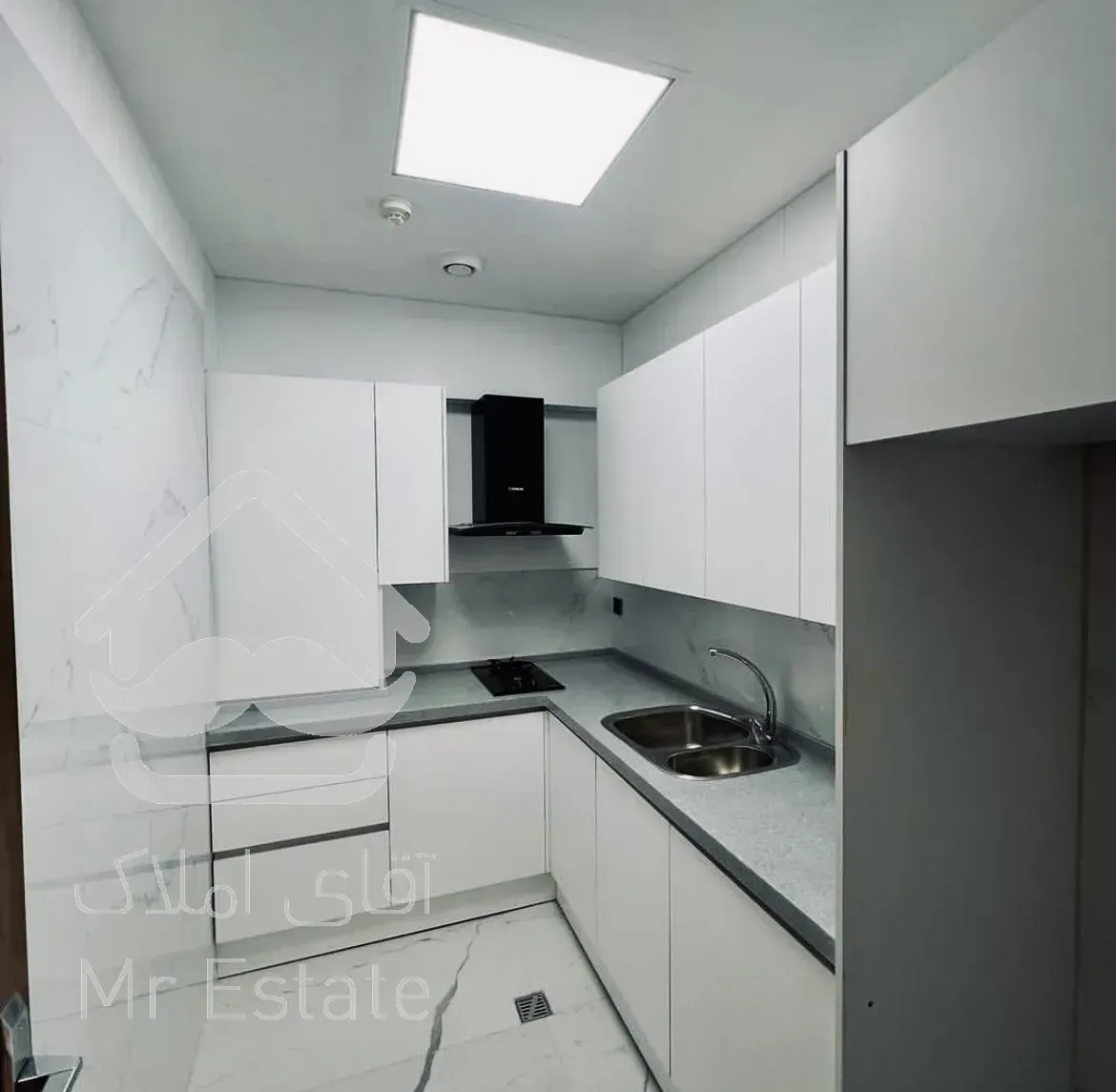 اجاره ۲۳۰ متر کامرانیه شمالی تکواحدی طبقه آخر ۲پارکینگ