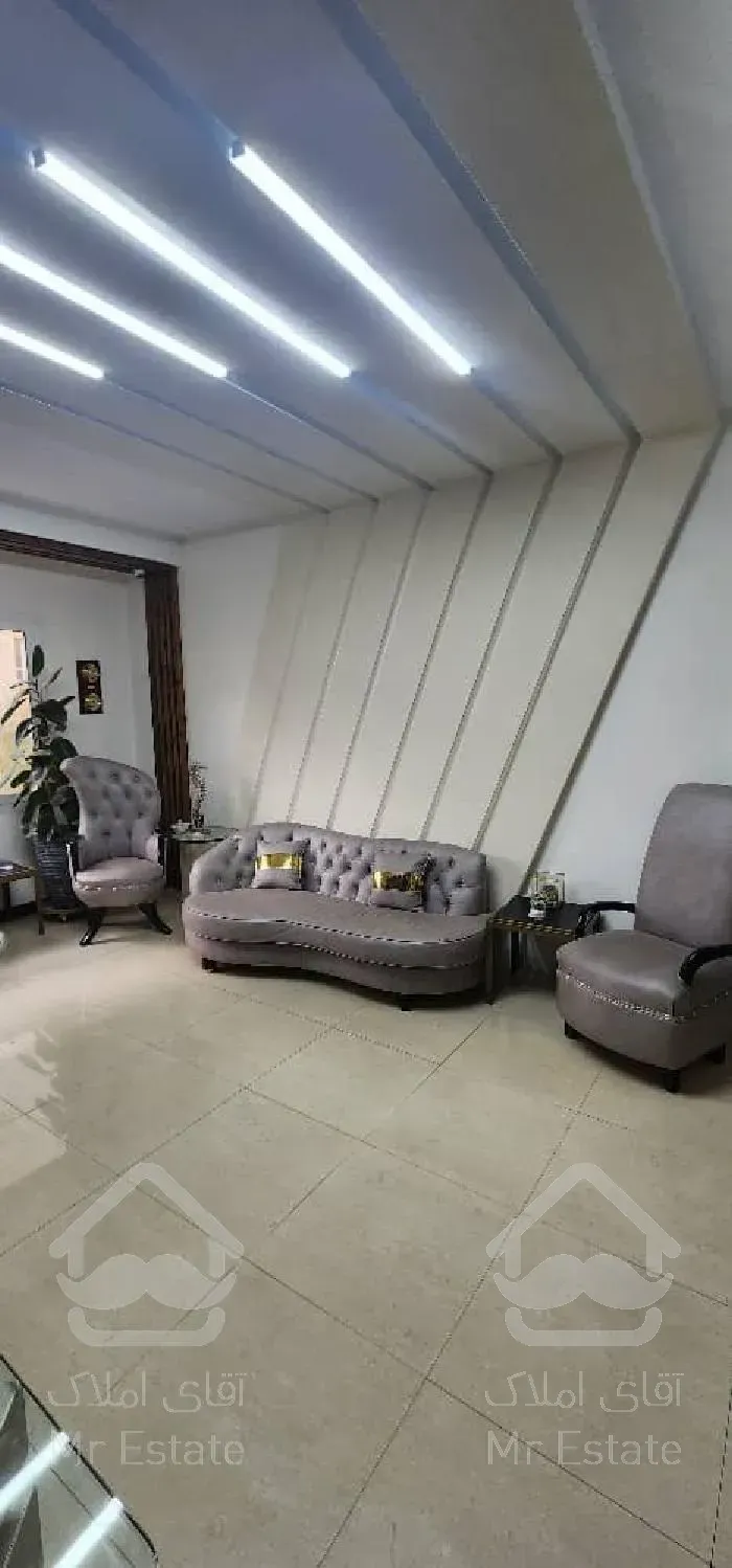 122متر/آپارتمان اداری/لوکیشن جردن