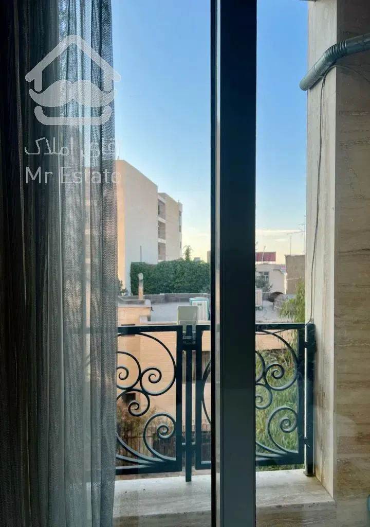 ۸۵ متر ۲ خواب فول امکانات  سالن پرده خور