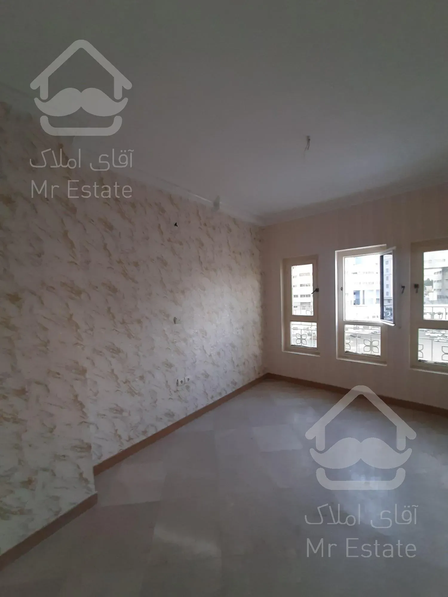 فروش ۷۵متری خطی رو به آفتاب  همیلا