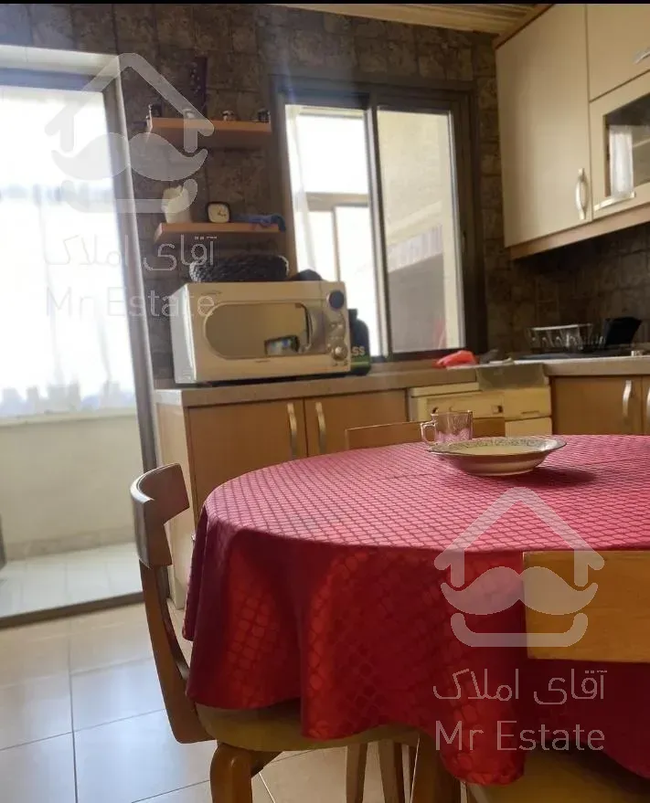 ۲۱۰متر  /  ۴خواب  /  بلوار آزادگان  / سرمایه گذاری