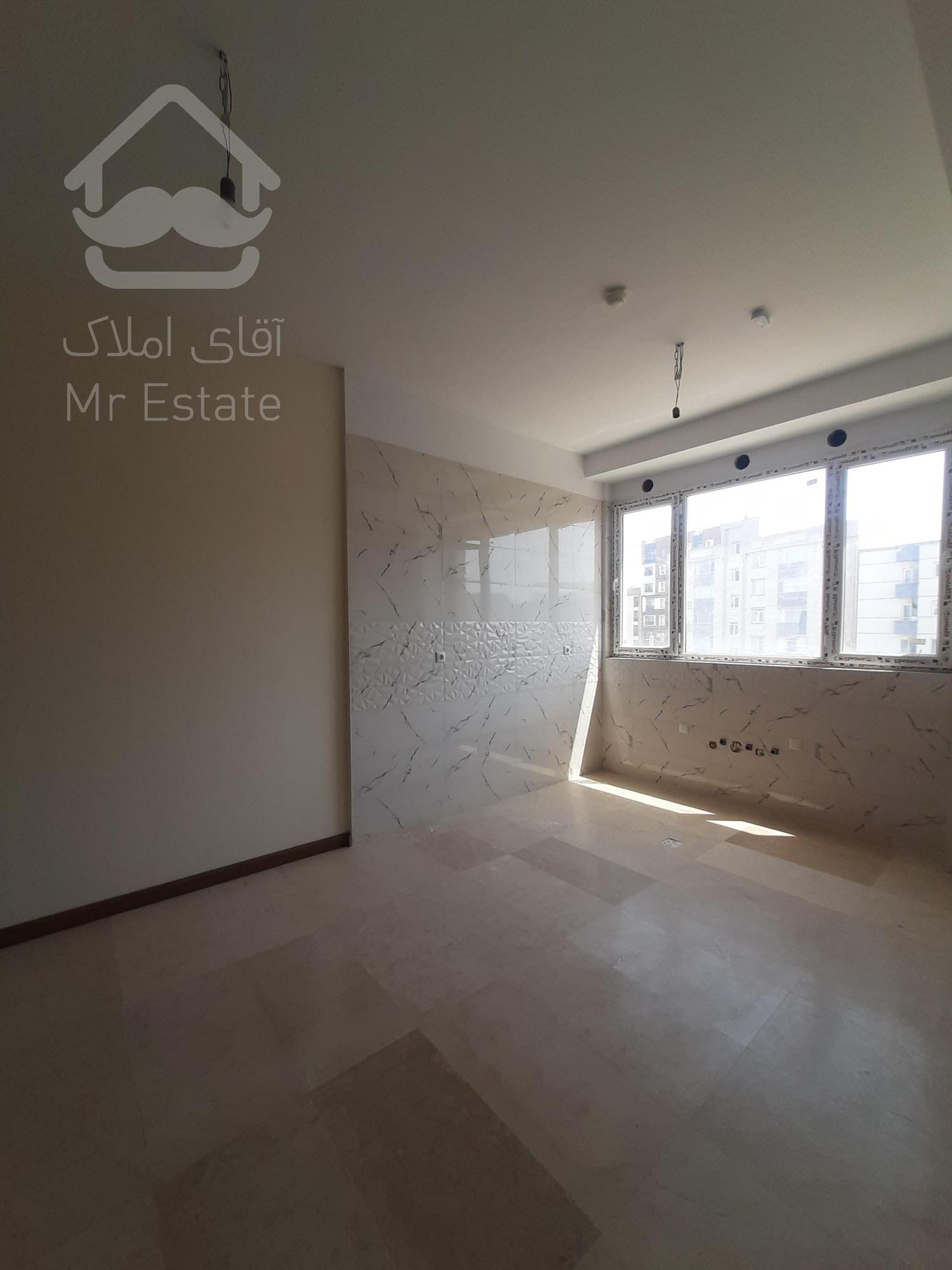 فروش ۶۰متری خطی رو به آفتاب سند آماده