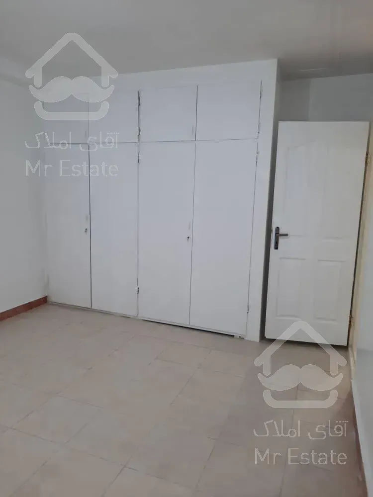 135 متر تخلیه بازسازی شده زیر همکف