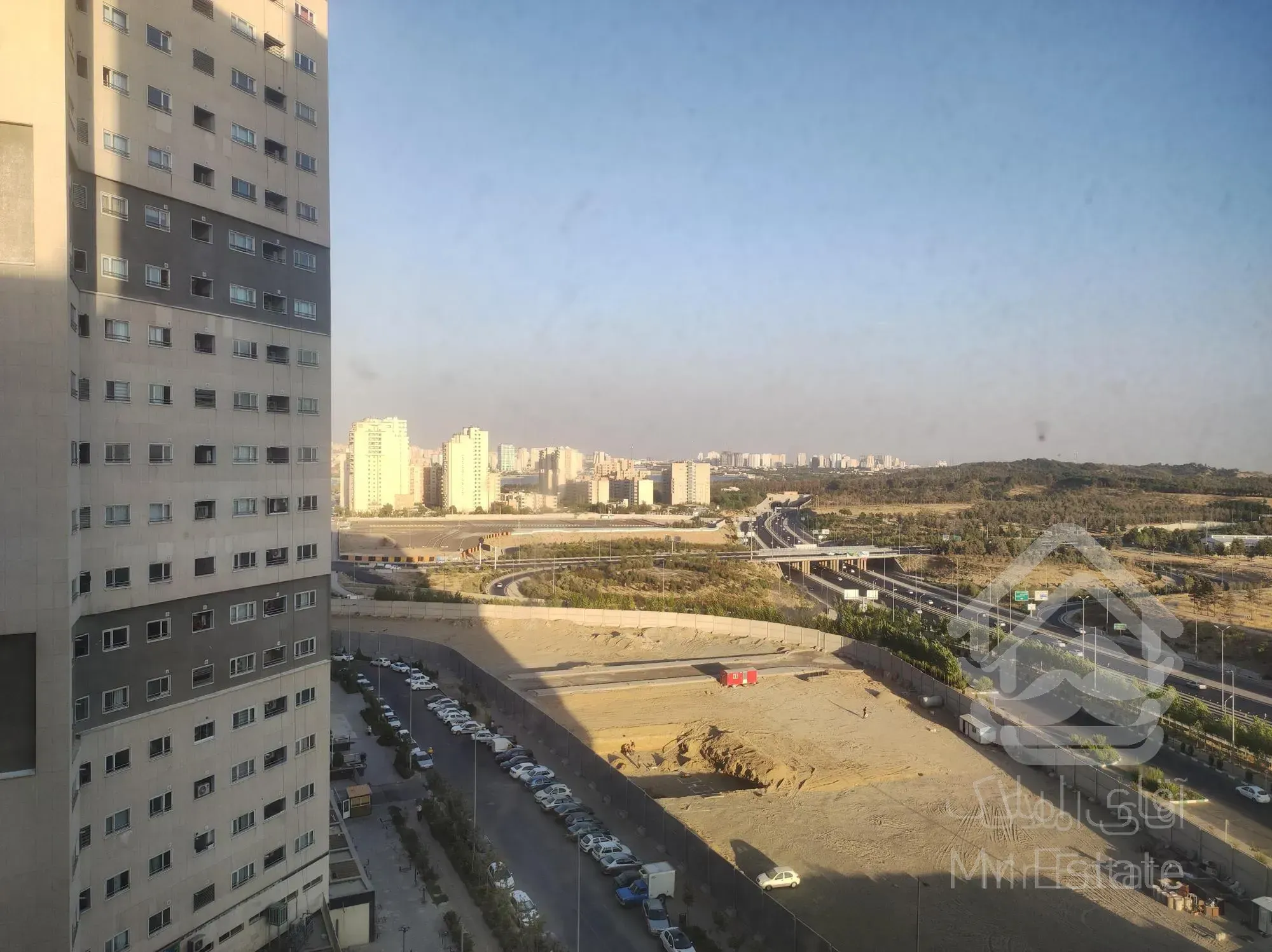 رهن و اجاره واحد ۱۲۰ متری در چیتگر