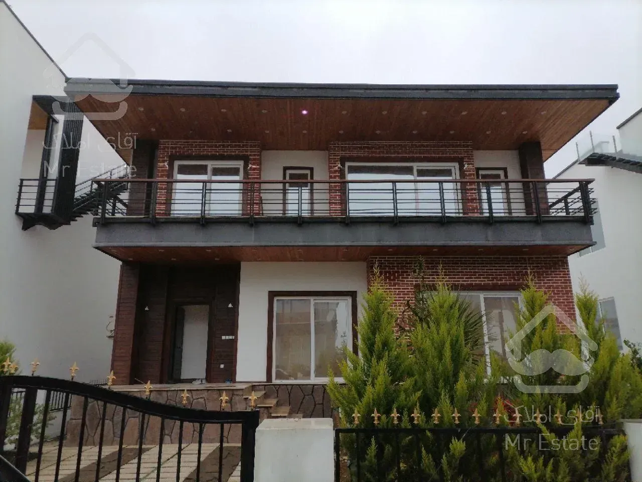 ویلا رهنی مبله ۴خوابه