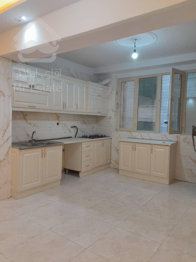 واحد نقلی ۴۴ متری در خیابان آذربایجان