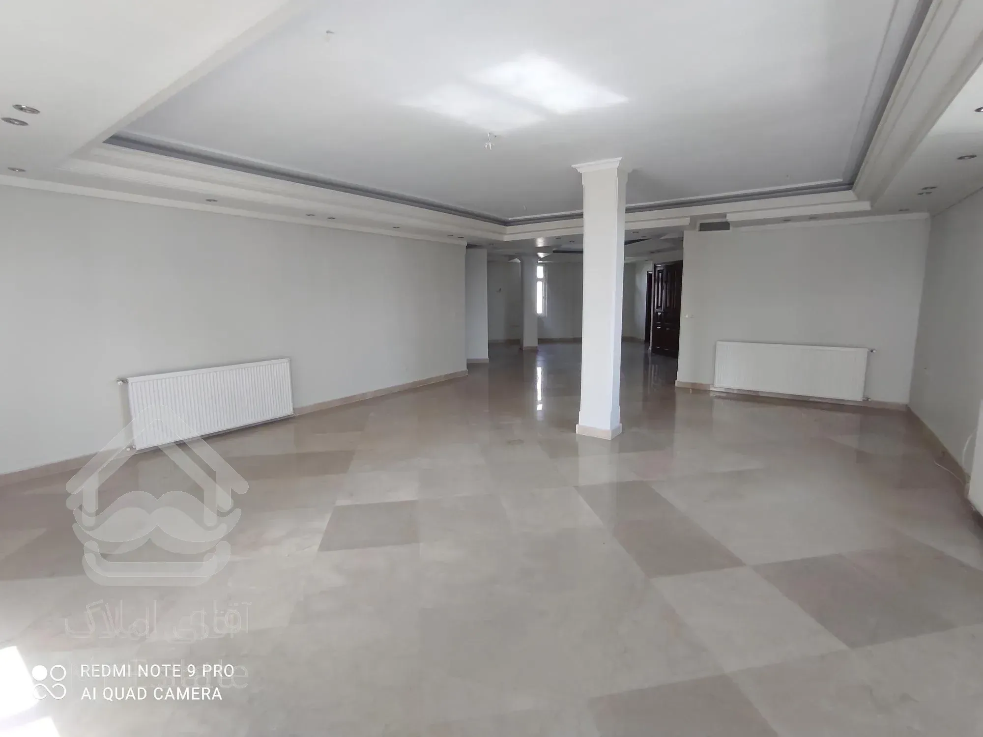 شهرک غرب ۲۵۰ متر ویلایی زیر قیمت بازار