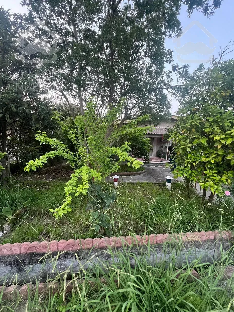 فروش ویلا قدیمی سند دار داخل مجتمع قیمت کاسبی سیاهرود