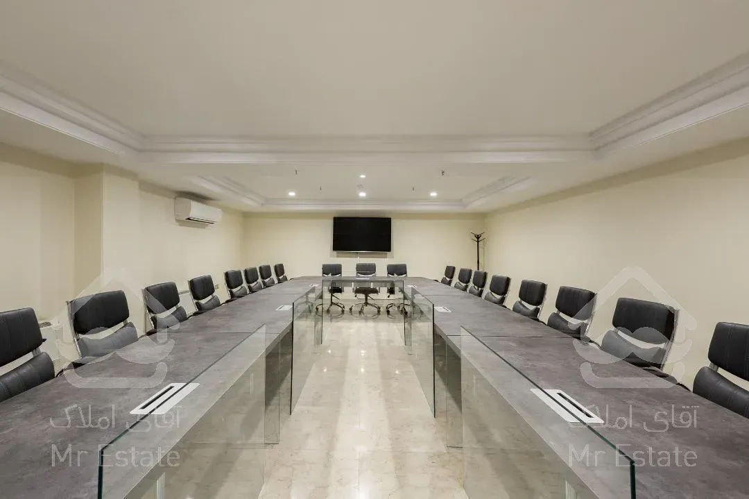 ۱۳۰.متر موقعیت اداری .