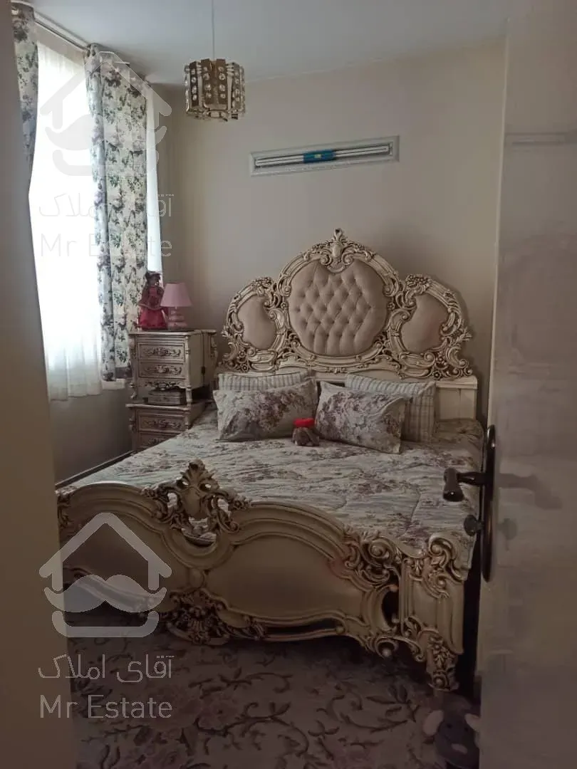 88متر دو خوابه با پارکینگ فول بازسازی