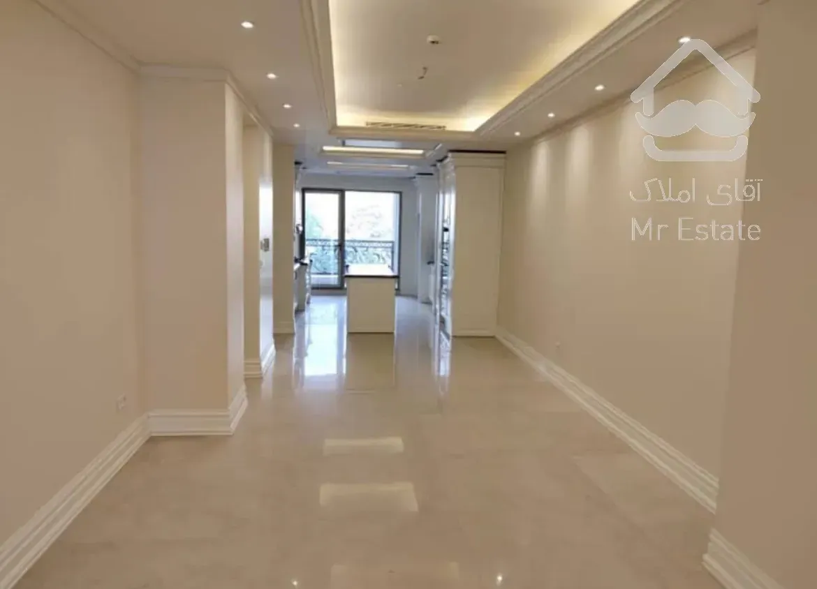 اجاره ۲۲۰ متر کامرانیه فول مشاعات ۲تراس ۲پارکینگ