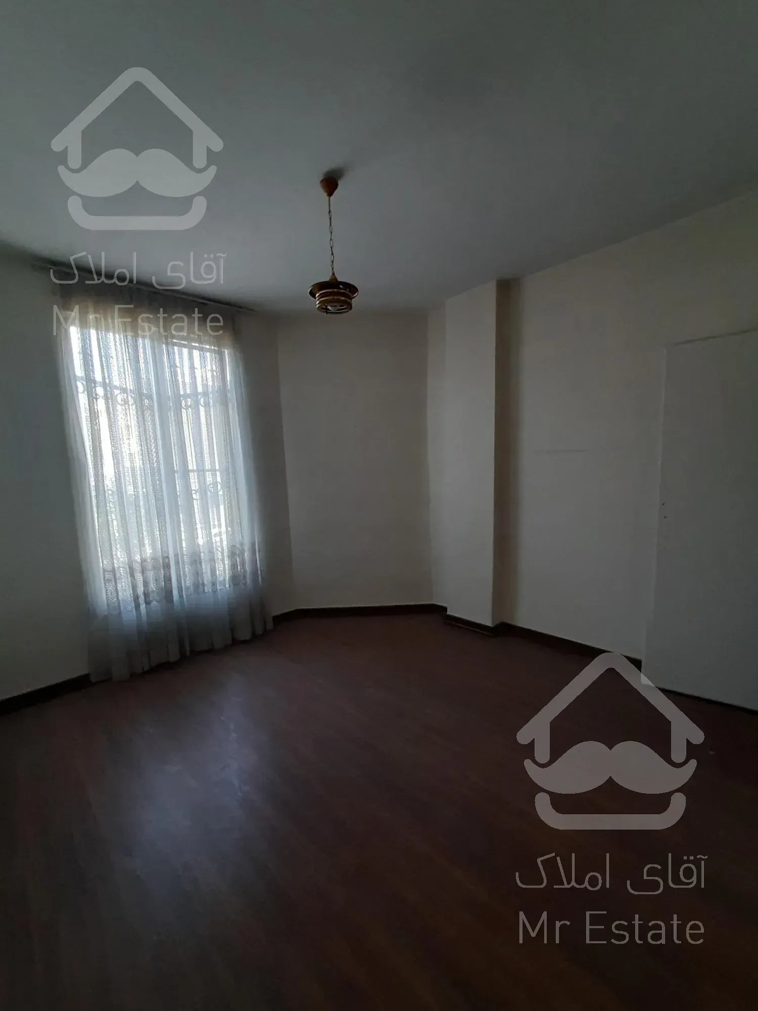 فروش استثناعی ۷۹متری زیر قیمت . کمالی شرقی