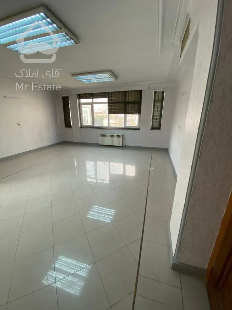 ۱۴۴ متر گاندی موقعیت اداری