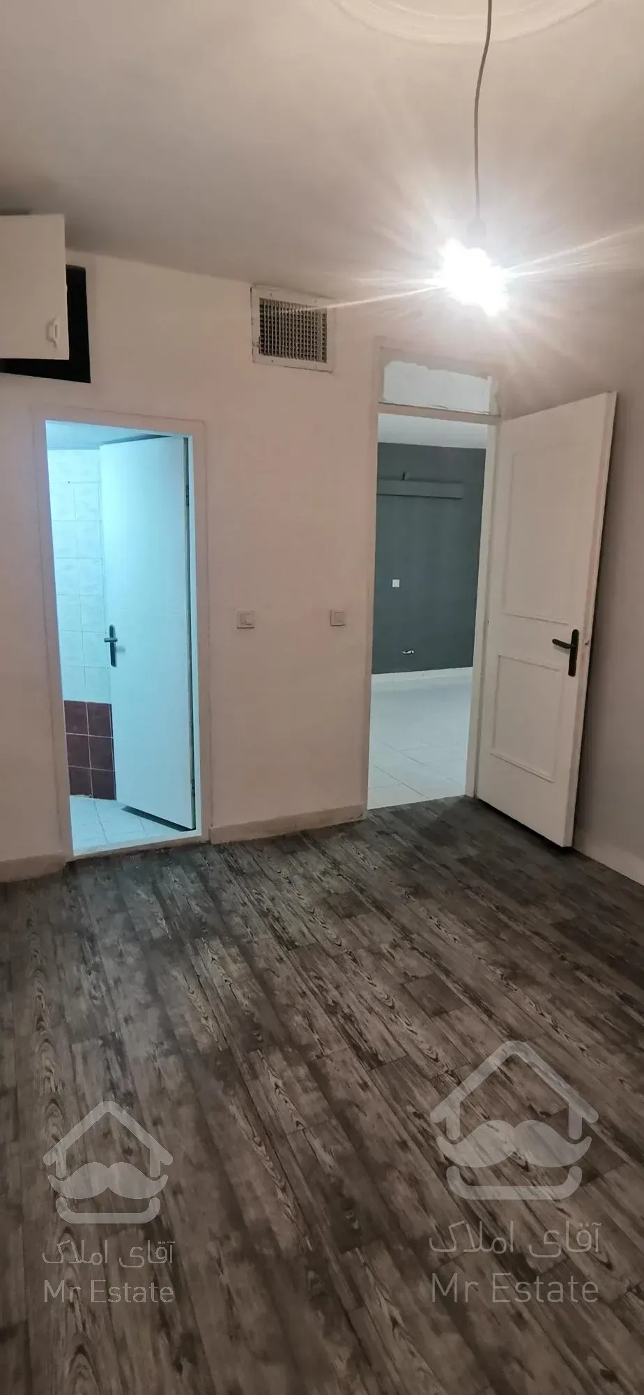 60 متری طبقه اول پارکینگ دار