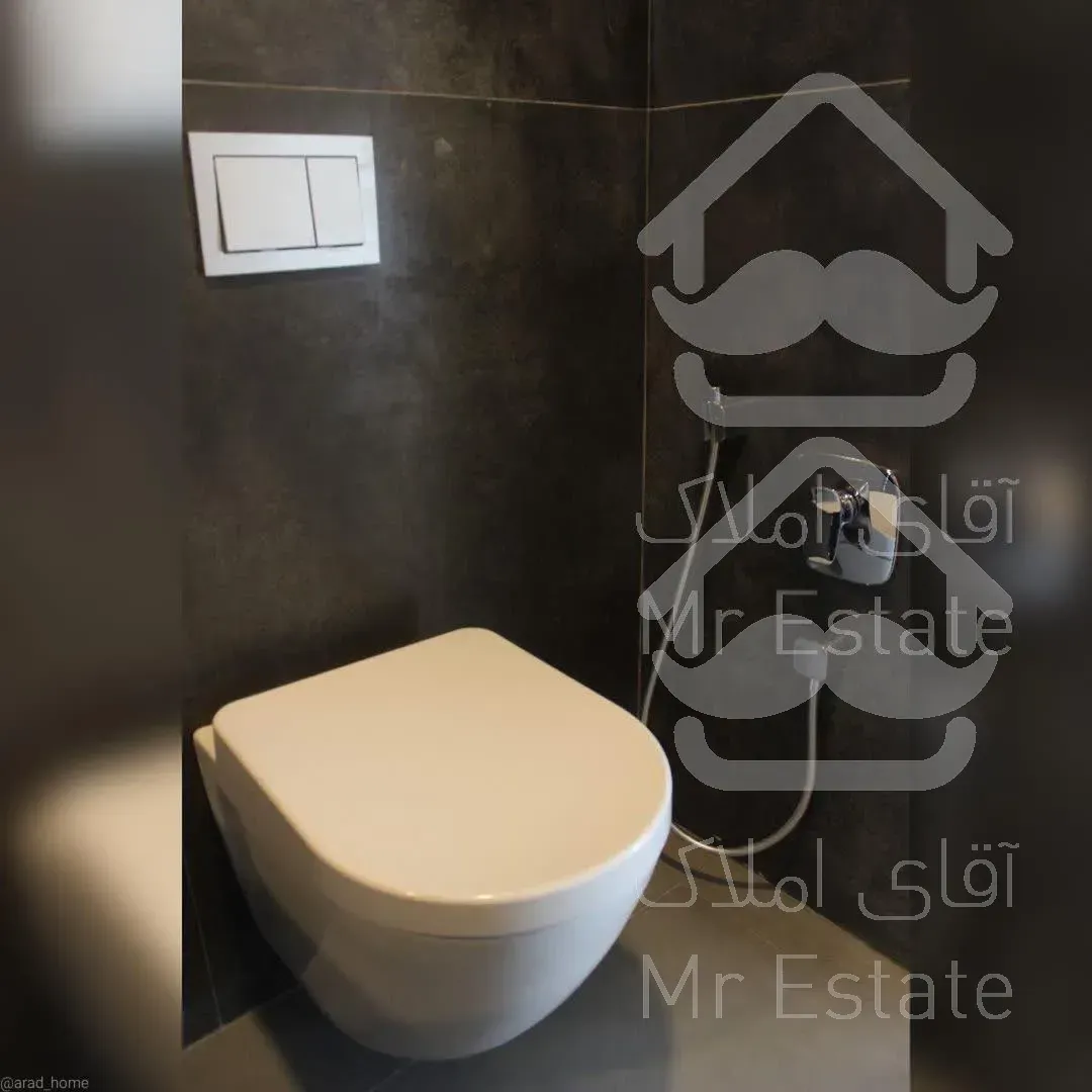 ۱۸۲ متر ( ۳خواب / زیر قیمت / مروارید )