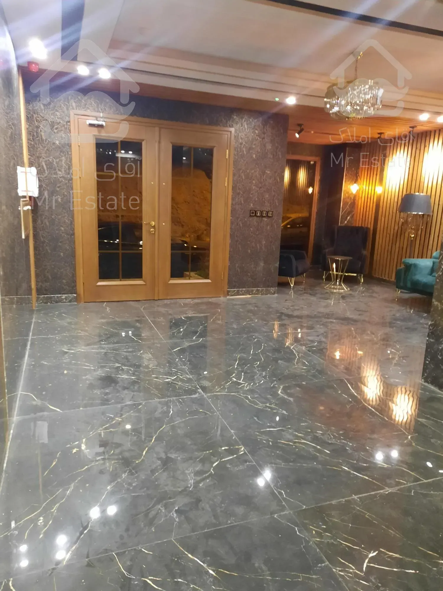 ۱۱۸متر/کردستان/آزادگان/۲پارکینگ