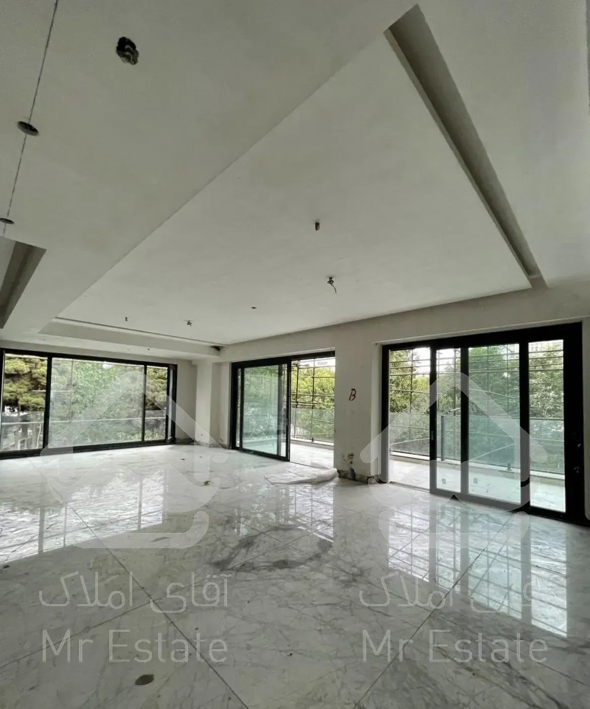 آپارتمان دو خواب قصردشت/بازسازی شده