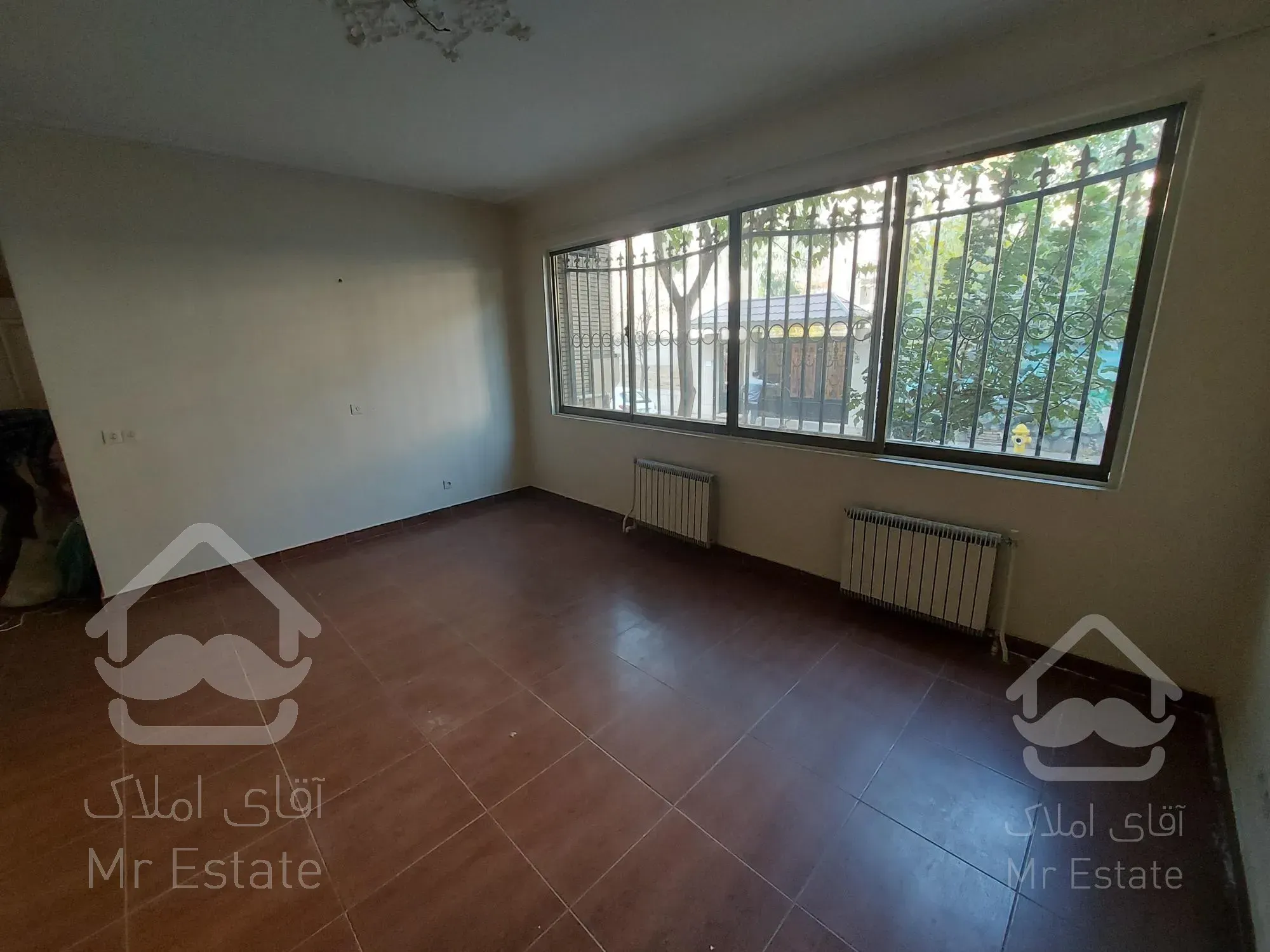 فروش آپارتمان ۱۰۳متر ۳خواب ایرانشهر مفتح جنوبی