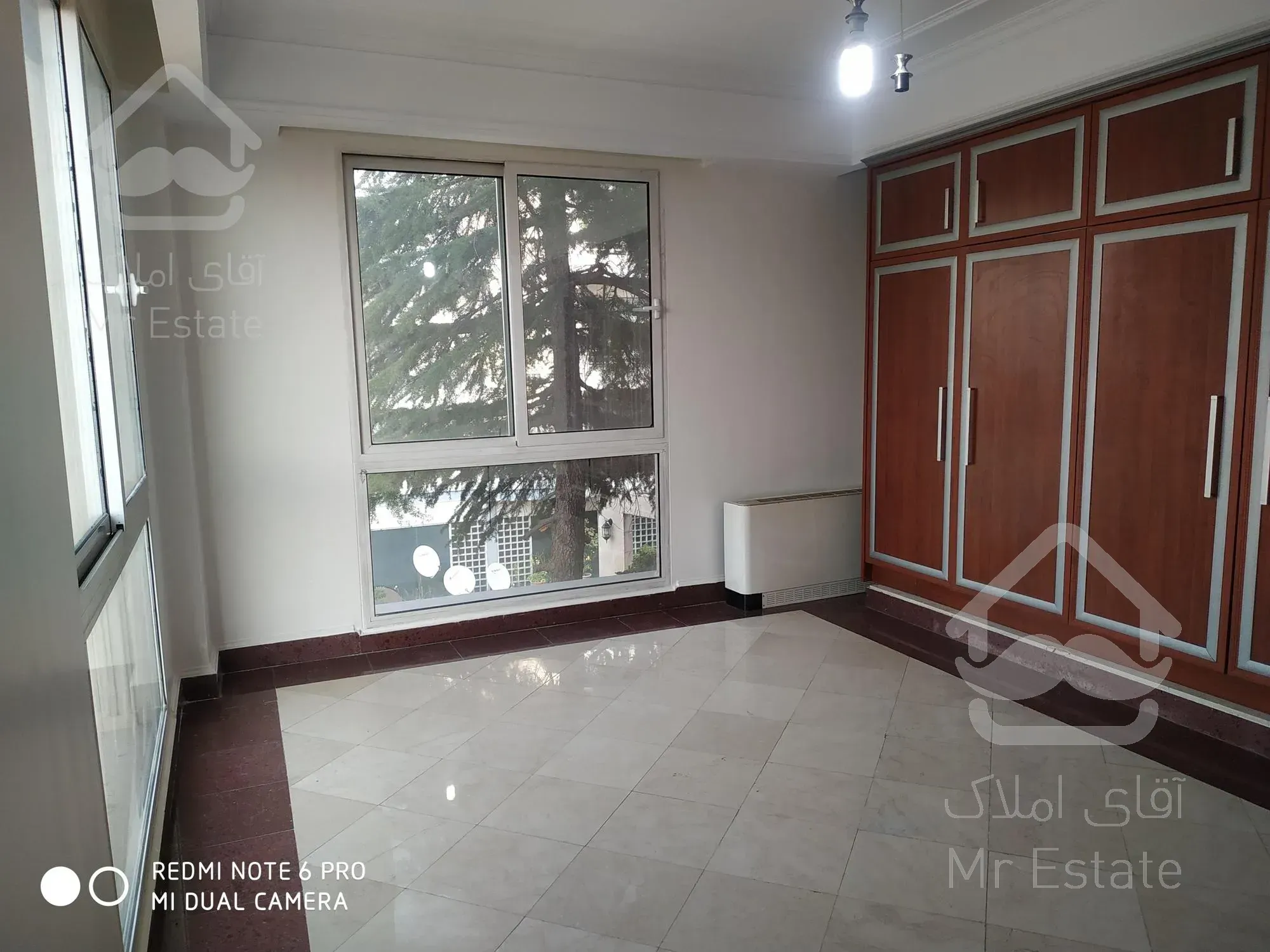 ۳۶۰متر / ۴خواب / بافت ویلایی شهرک غرب