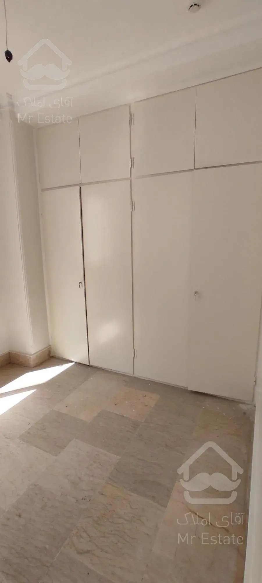 ۱۲۵متر ویودار بدون مشرف ، جنوبی سعادت آباد